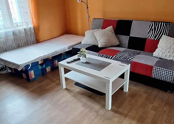 Lccna Samostatna Izba V Piestanoch *